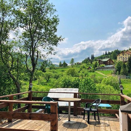 Aspen Hotel Славске Екстериор снимка