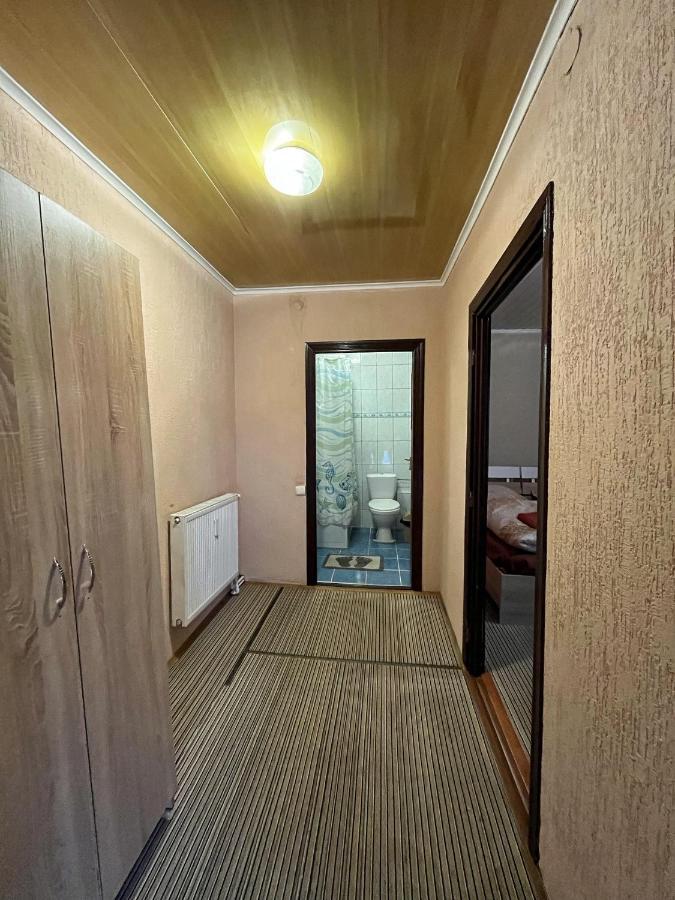 Aspen Hotel Славске Екстериор снимка