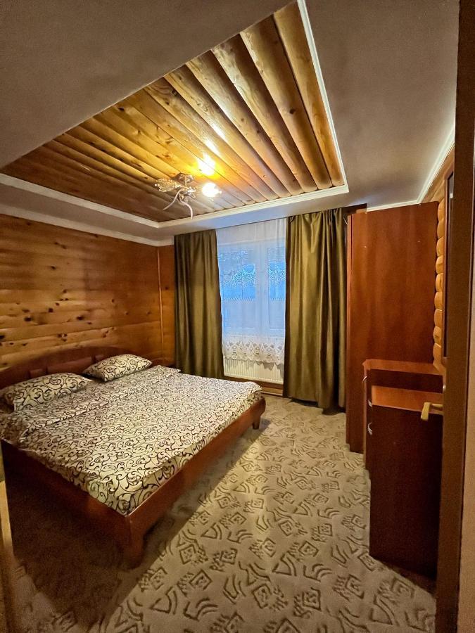 Aspen Hotel Славске Екстериор снимка