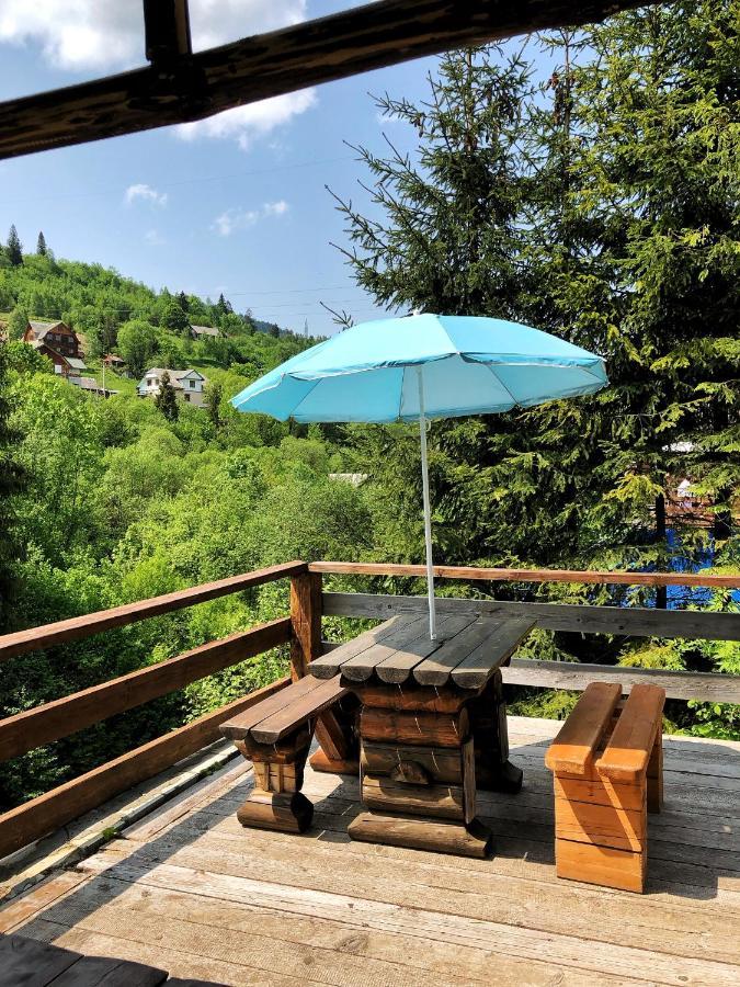 Aspen Hotel Славске Екстериор снимка