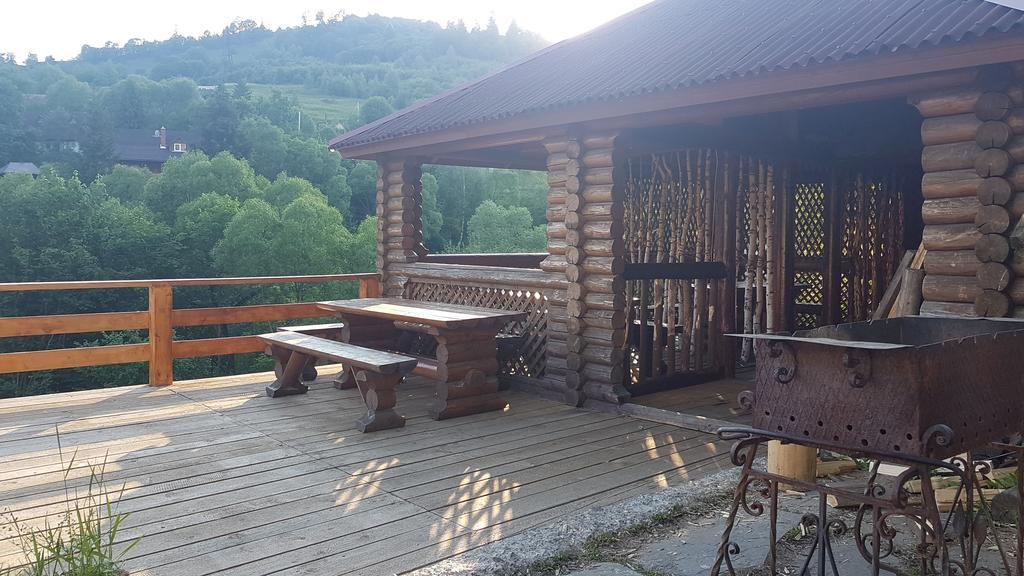 Aspen Hotel Славске Екстериор снимка
